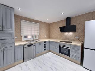 Location Duplex à La Soledad. Se alquila bonita casa en la zona de la soledad para larga tempo