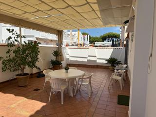 Casa adossada a La Barrosa. Unifamiliar  a pocos metros de  la barrosa con piscina