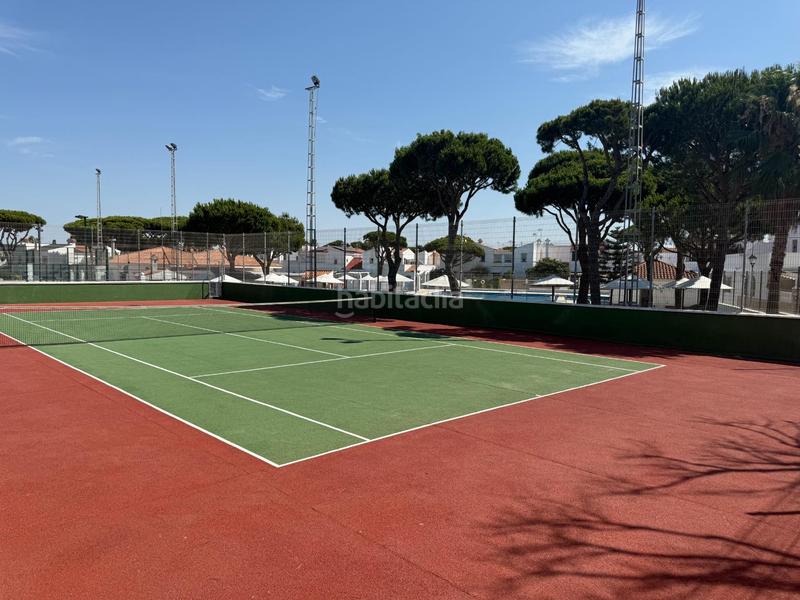 Foto cb6628ff-4a4c-4730-b46c-58b0a21c47d2. Casa adossada amb calefacció piscina a La Barrosa Chiclana de la Frontera