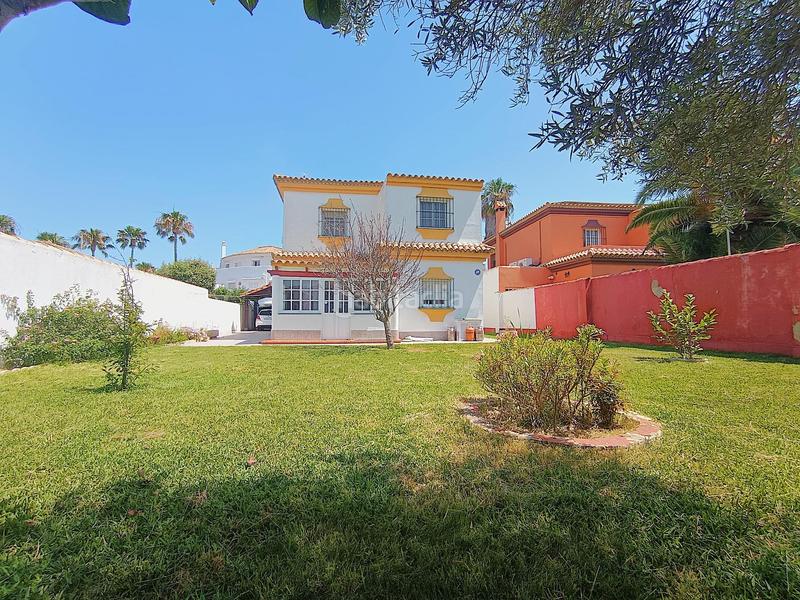 Foto ab07e9a3-5068-4608-b263-a305aa6565de. Chalet avec parking dans Sancti Pietri Chiclana de la Frontera