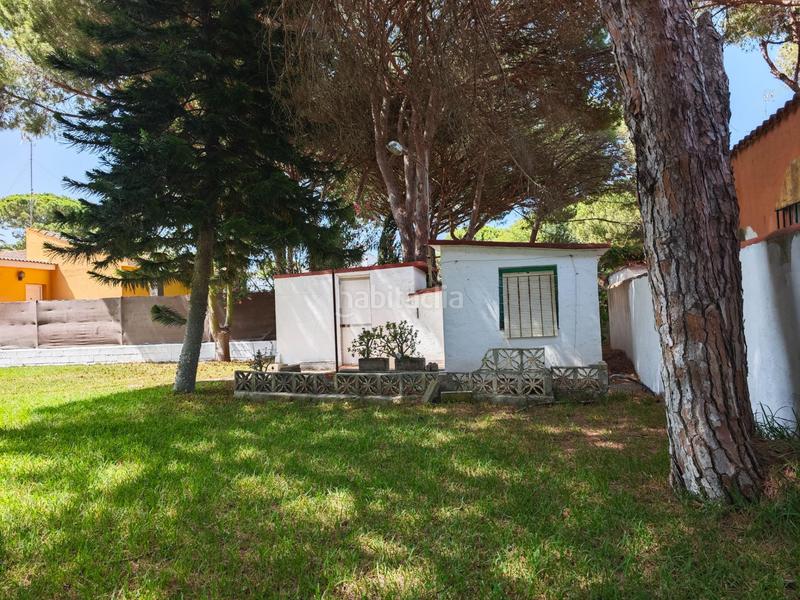 Foto 5619b1ec-6bc4-4e70-aa9a-673180a5b81e. Chalet in calle jurel el 1 in La Barrosa Chiclana de la Frontera