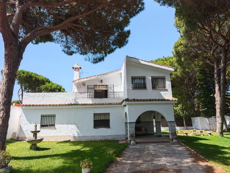 Foto 6ca98258-5206-4981-b017-542a50757354. Chalet in calle jurel el 1 in La Barrosa Chiclana de la Frontera