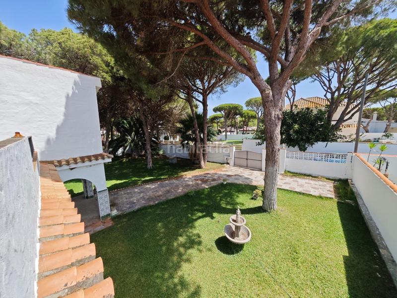 Foto b8d60378-3f1f-416f-9a22-3aa2e491f605. Chalet in calle jurel el 1 in La Barrosa Chiclana de la Frontera