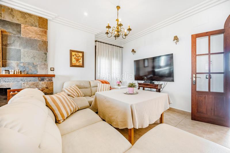 Foto 8a9fc899-4e31-4aef-8c3f-28fa4fa4fd6f. Chalet mit parking pool in Núcleo urbano Chiclana de la Frontera