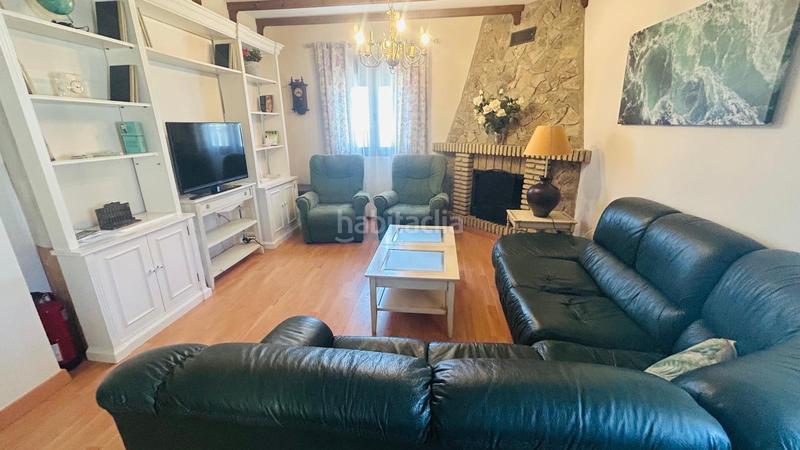 Foto 6b0089db-919f-4a05-9bea-f45909d6f8b7. Chalet avec parking piscine dans Las Lagunas - Campano Chiclana de la Frontera