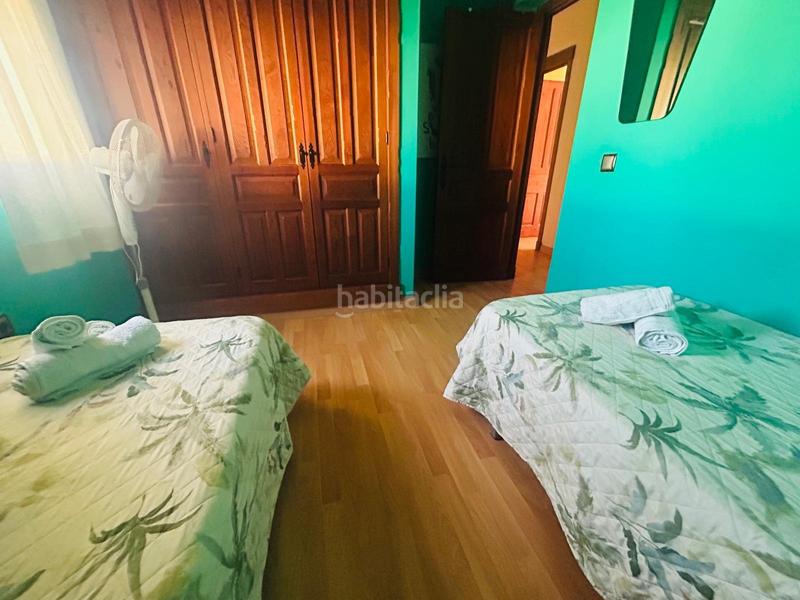 Foto 6fb8672a-0040-4ff2-b126-79737edafe16. Chalet avec parking piscine dans Las Lagunas - Campano Chiclana de la Frontera