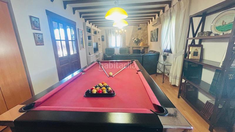 Foto 84b57975-1075-4e23-ae12-d29ea8cae52a. Chalet avec parking piscine dans Las Lagunas - Campano Chiclana de la Frontera