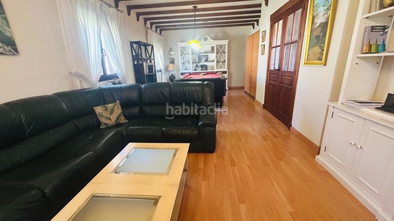 Foto f8cf3101-cf23-46f2-9922-99e0875c0509. Chalet avec parking piscine dans Las Lagunas - Campano Chiclana de la Frontera