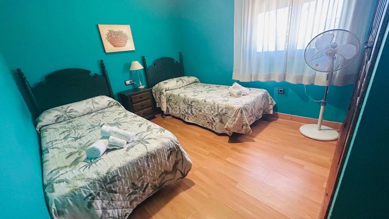 Foto fb667ac5-d364-48ed-a40a-29965b7e2651. Chalet avec parking piscine dans Las Lagunas - Campano Chiclana de la Frontera