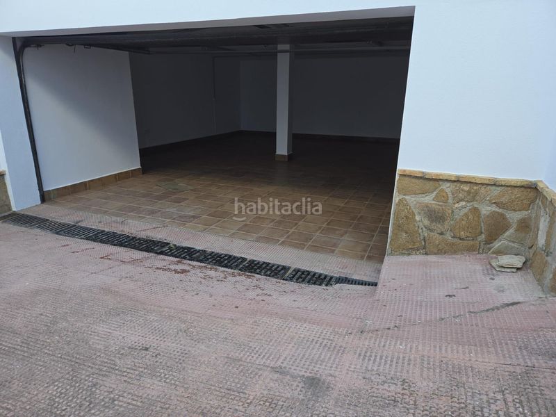 Foto bf27912e-b722-402e-ae66-58328ab43771. Casa amb aparcament a Los Gallos Chiclana de la Frontera
