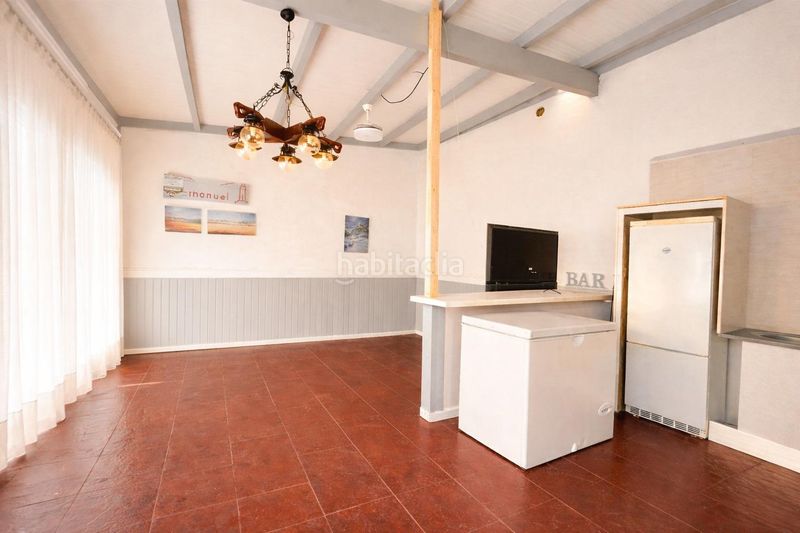 Foto 8934a2a1-cd9e-4847-b5ab-af31b0857e55. Xalet amb aparcament a Conil Conil de la Frontera