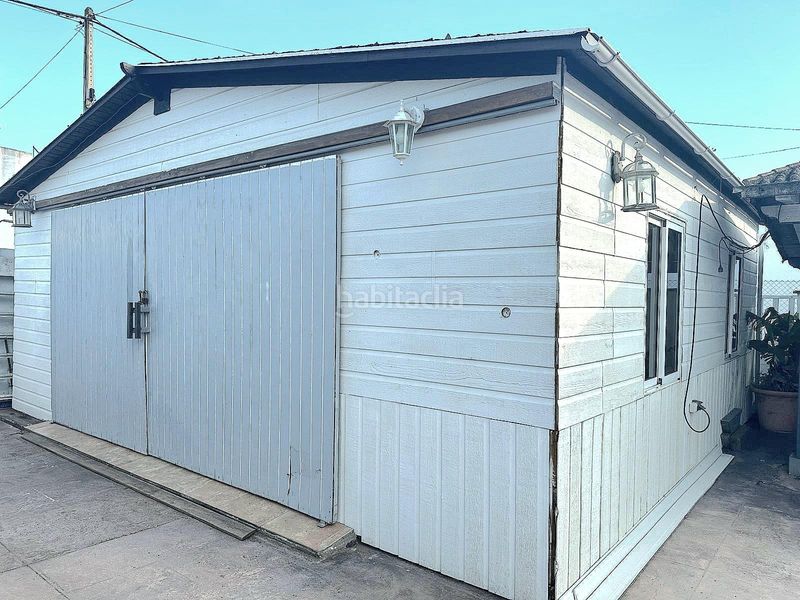 Foto c163f3de-5c13-4812-a435-a40d97bcd900. Xalet amb aparcament a Conil Conil de la Frontera