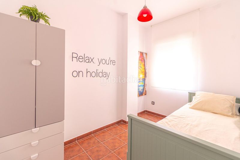 Foto dde4b007-a998-45dd-ae62-ab4a196be2e8. Apartament amb piscina a Los Gallos Chiclana de la Frontera