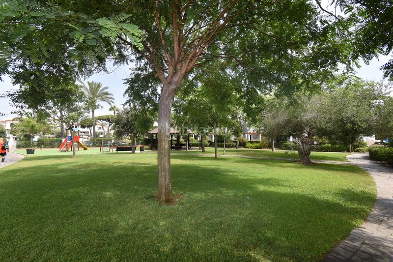 Foto ba8ee99c-f87c-4bd6-86ae-ab23c9a8ca0a. Àtic a calle maracaibo 1 a La Barrosa Chiclana de la Frontera