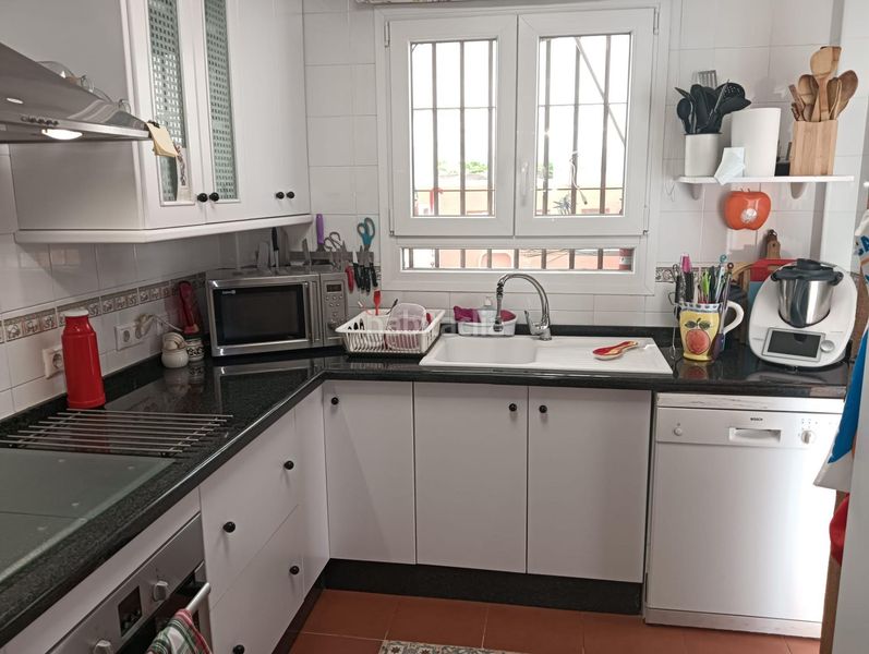 Foto 1d844b73-5901-43fc-8c34-d061e25669b8. Casa adossada amb aparcament a Las Canteras Puerto Real