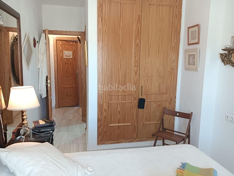 Foto 58ec29e2-d657-44ef-bcf4-e950b2b4b8b7. Casa adossada amb aparcament a Las Canteras Puerto Real
