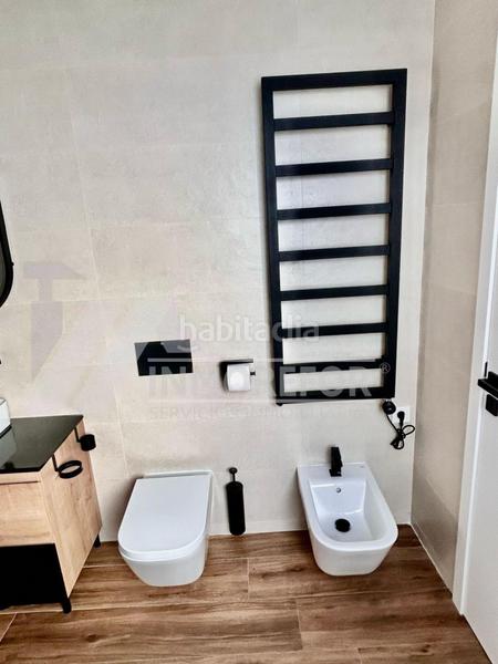 Foto 78f34867-62ae-4c4f-aef3-ca302cd8af33. Àtic a Barrio del Centro Alicante