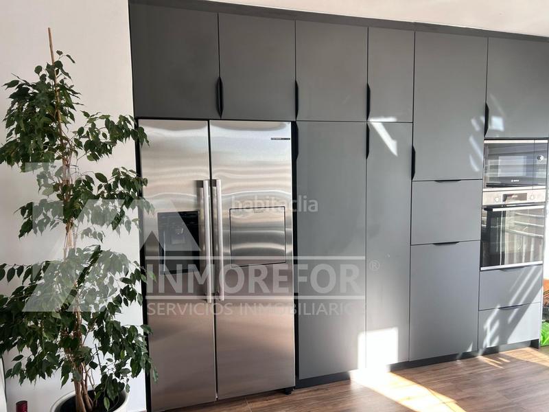 Foto 819264d2-3504-4899-a281-c03b46946c9c. Àtic a Barrio del Centro Alicante