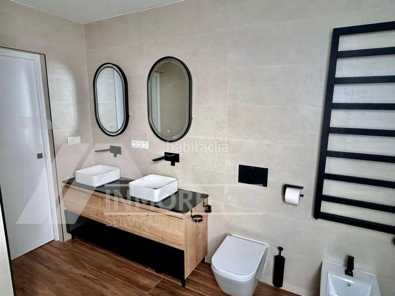 Foto f51a536d-ccaa-4e5b-a055-d3c368c3a8fb. Àtic a Barrio del Centro Alicante