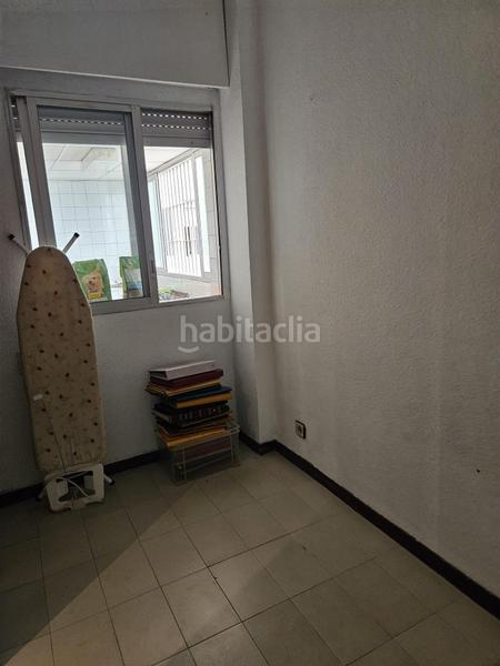 Foto cf4ded2a-8e8c-430f-aadf-f6122b187d88. Etagenwohnung in Casco Antiguo - Sta. Cruz - Ayuntamiento Alicante