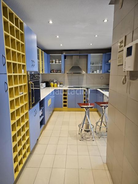 Foto eb335757-9162-499e-a2b8-d6891cfbbd5c. Etagenwohnung in Casco Antiguo - Sta. Cruz - Ayuntamiento Alicante