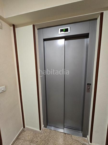 Foto bf8298a9-b8fc-4a37-a00b-f96ef9bccb65. Appartement avec parking dans Carolinas Altas Alicante