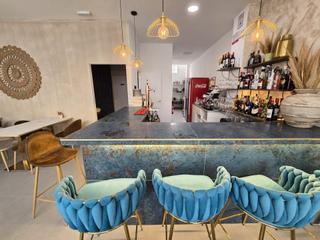 Location Local commercial  Calle de llinares. Bar en traspaso
