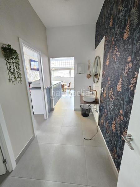 Foto 094d4547-5152-45d3-9e19-b9bc15fce58f. Pas-de-porte local commercial dans Altozano - Conde Lumiares Alicante