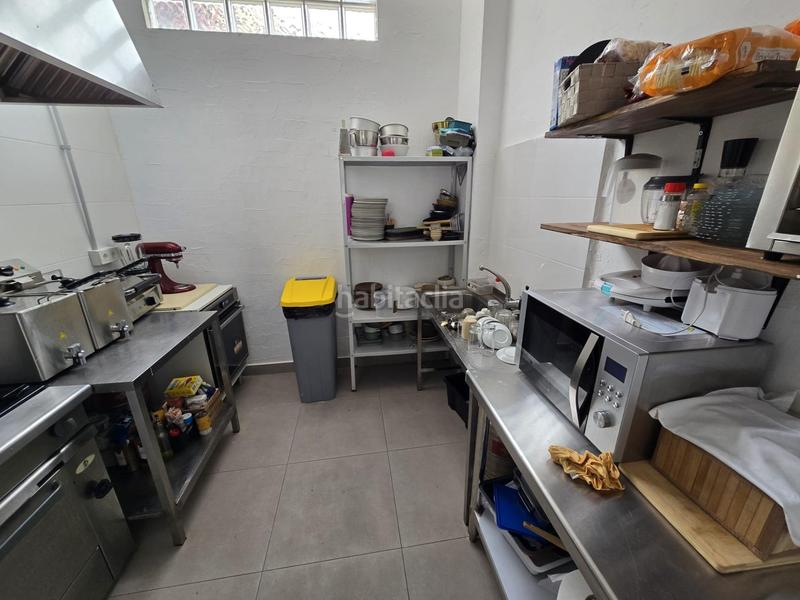 Foto 57d2108c-a32d-40d9-86db-cd16b9dc3b30. Pas-de-porte local commercial dans Altozano - Conde Lumiares Alicante