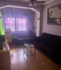 Appartamento in Los Ángeles. Encantador piso en altozano, alicante  ideal para entrar a vivir