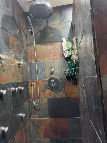 Foto a2fb3e67-9a3f-4570-810f-6a2c0f20ba96. Casa con parcheggio in Carolinas Altas Alicante