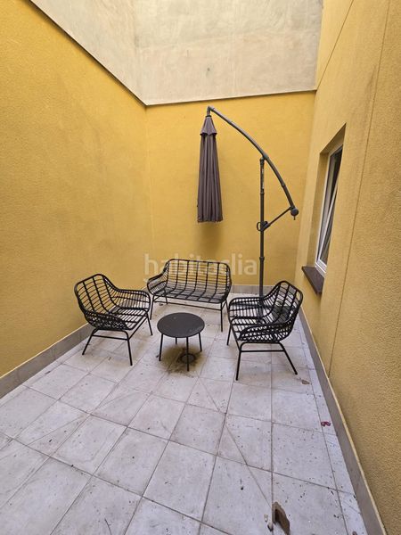 Foto 4185717d-e5d7-4ab1-a18d-9cd6ca272be5. Edifici a Carolinas Bajas Alicante