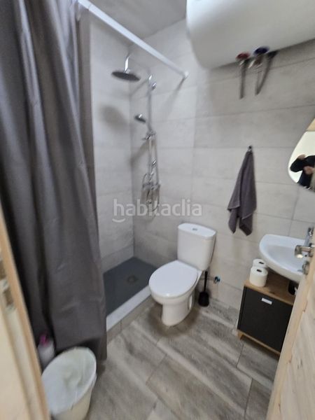 Foto 7410a4f8-210f-457b-80a6-4211bb7c0bf5. Edifici a Carolinas Bajas Alicante