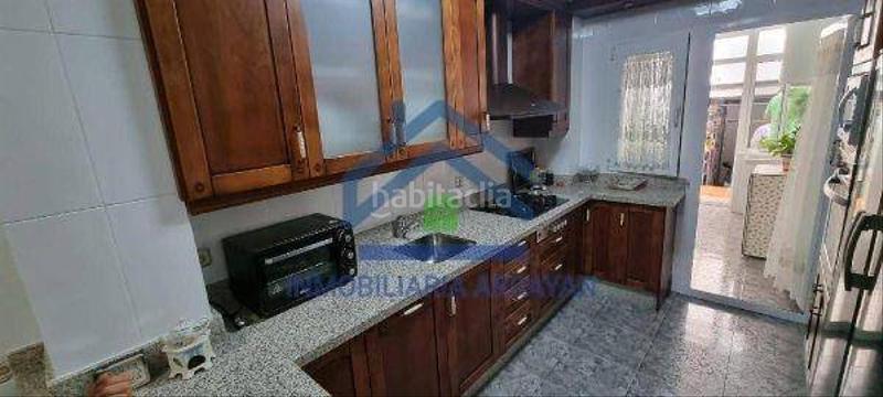 Foto 9a27daea-db5e-45e2-afac-d55a92d5d4bc. Chalet  adosado en venta en carretera de íllora 63, casa nueva en Pinos Puente