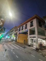 Geschäftsraum in La Zubia Ciudad. Local comercial en pasaje interior