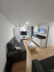 Location Appartement à Plaza de Toros. Piso reformado integramente para estudiantes se alquila  habitac