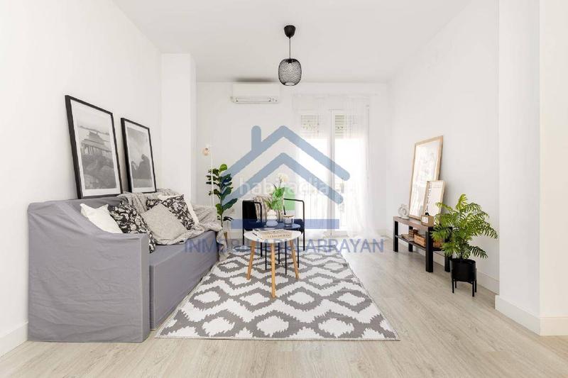 Foto e79bdcbc-28e6-41c8-9fee-d0e71874ef8a. Piso  nuevo , luminoso y con terraza en Avda. De los Ogíjares Armilla