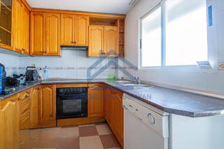 Casa a Casco Histórico. Casa luminosa en venta en churriana de la vega