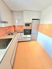 Location Appartement à Barrio de la Vega. Piso nuevo a estrenar con garaje en  barrio monachil