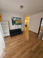 Piso en Camino de Ronda. Piso entre camino de ronda y mendez nuñez