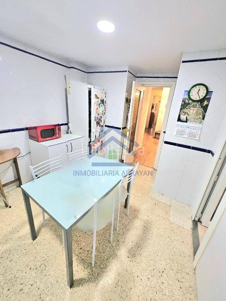 Foto 03b46453-6add-4ac0-b363-68681e39e498. Pis amb calefacció a Fígares Granada