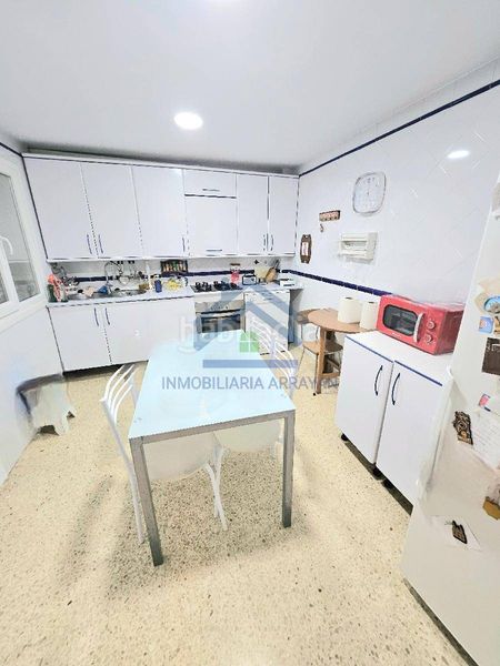 Foto c89e79b4-f414-4b90-9513-c49eb37b207a. Pis amb calefacció a Fígares Granada