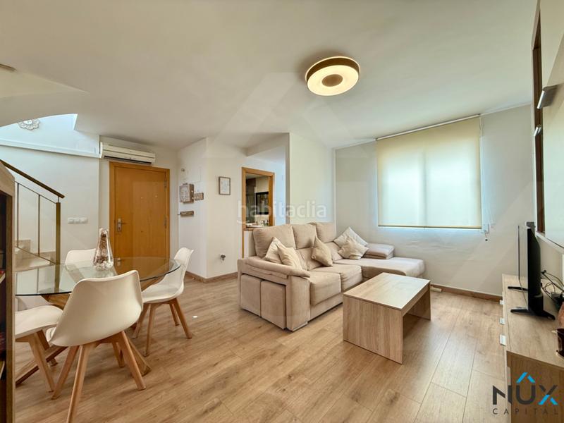 Foto 35e3815d-6390-47b4-b3d6-27e9e8367ef1. Ático  dúplex en la pobla de vallbona en Núcleo Urbano Pobla de Vallbona (la)