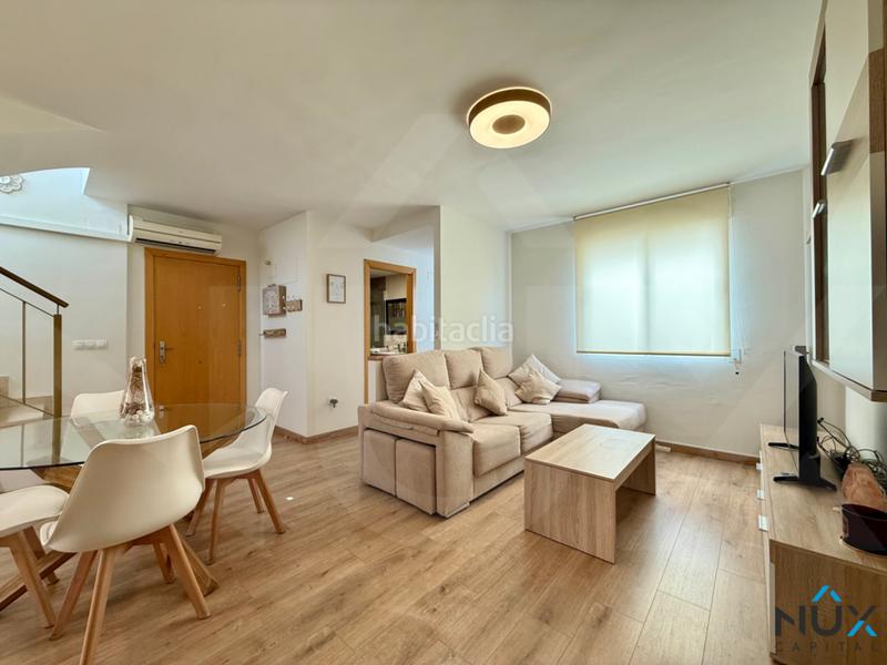 Foto 7f403ae2-cfd3-4a68-bd5b-006f98d0eefc. Ático  dúplex en la pobla de vallbona en Núcleo Urbano Pobla de Vallbona (la)