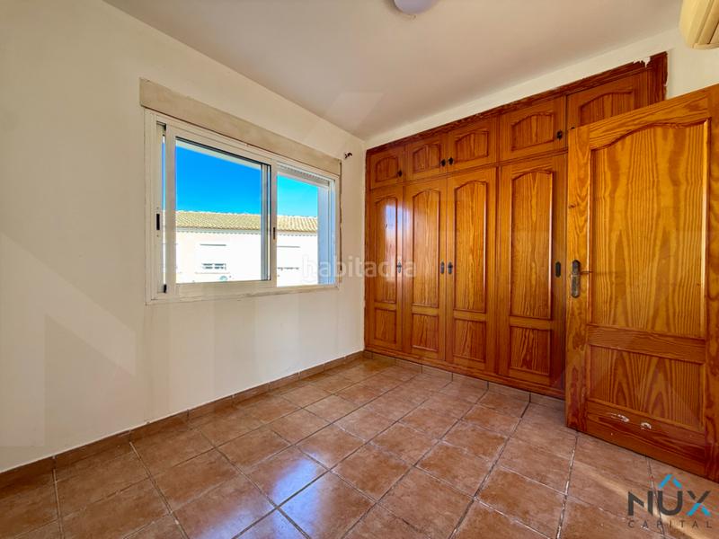 Foto 39cdd5f1-666a-4e59-a55a-5f250861c8fb. Casa adossada amb aparcament piscina a Poblets (els)