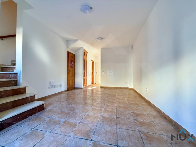 Foto 67eefbea-a4e5-4c91-931f-696c58dcec2b. Casa adossada amb aparcament piscina a Poblets (els)