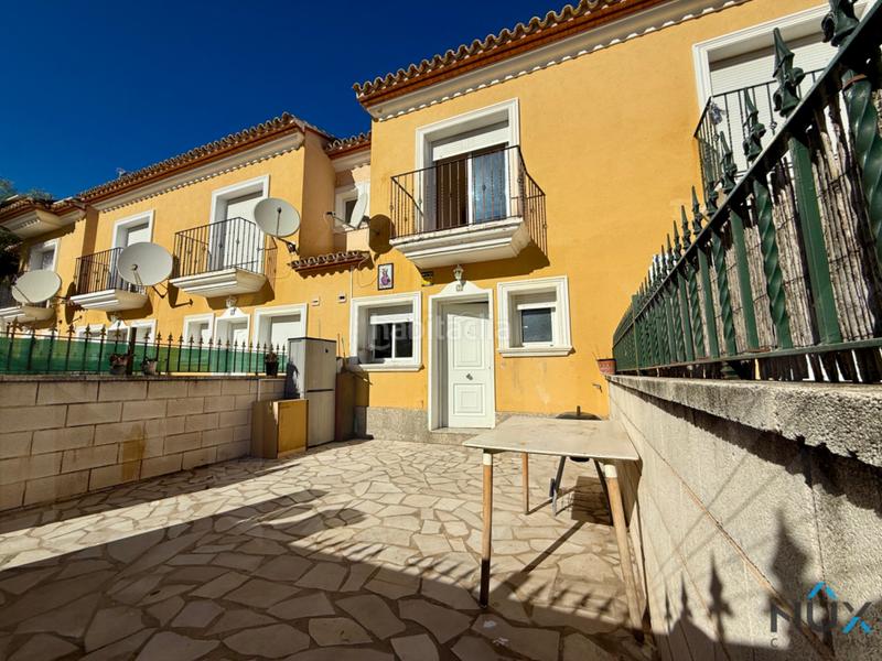 Foto e9a6c8cc-a1aa-492f-9c81-32985e5d7fdc. Casa adossada amb aparcament piscina a Poblets (els)