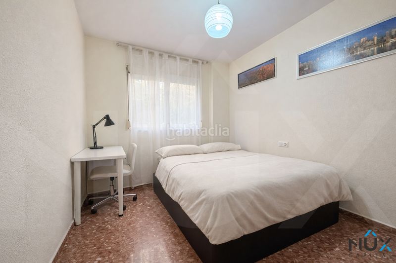 Piso en carrer de la trirrem 1 en Marxalenes Valencia - Imagen 17