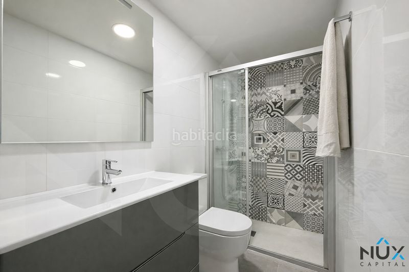Piso en carrer de la trirrem 1 en Marxalenes Valencia - Imagen 18