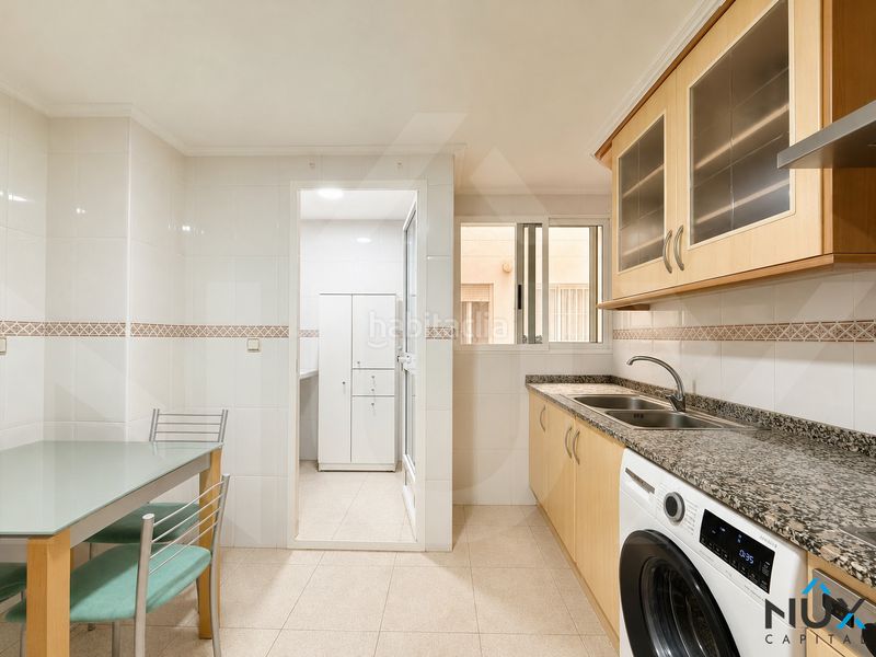 Foto e5e68cc1-1ef7-446f-8e7d-3dd6d945c829. Etagenwohnung mit parking in Benaguasil